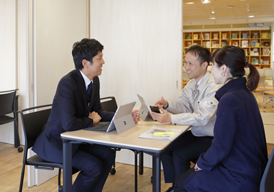 Hi-Bizは東広島のビジネスを支援します。