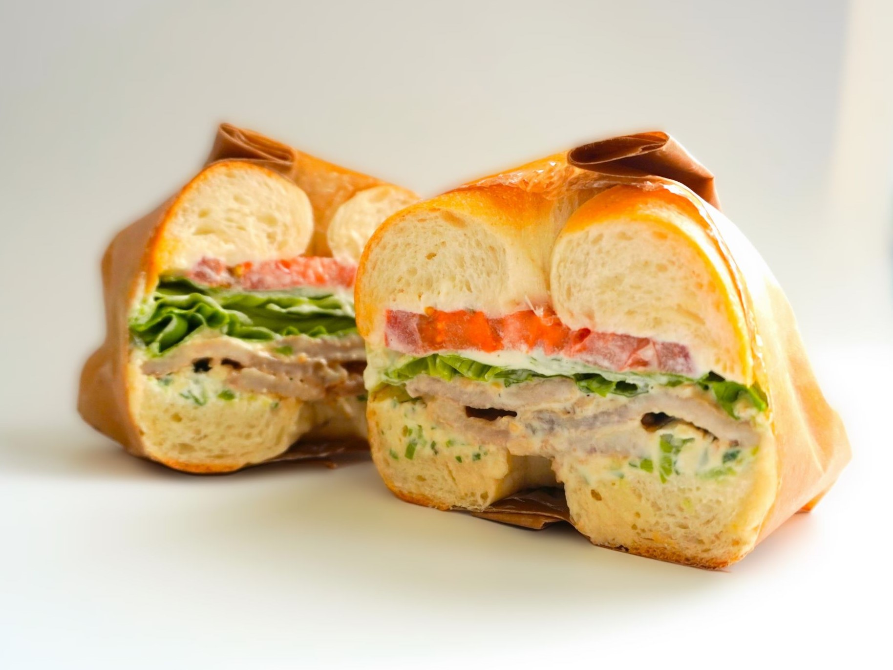 【新商品開発】ベーグル屋さんが引き続き好評 夏季の作戦を検討中 「アドマーニ」さま