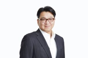 葛原 孝司氏